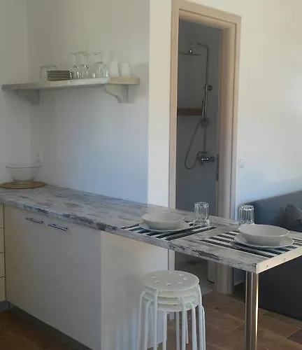 شقة Apocalypsis سكالا